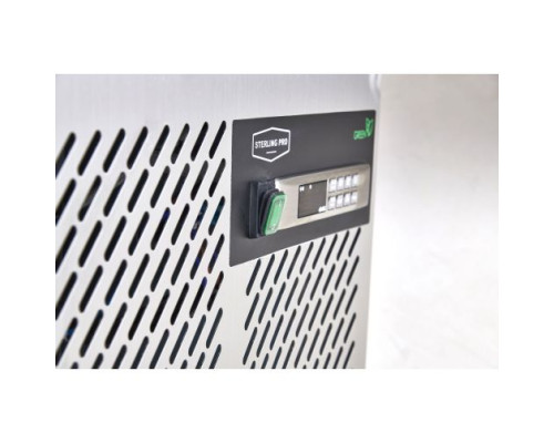 Sterling Pro Cobus SP20BC 5-Grid Single Door Blast Chiller / Freezer, 20kg/15kg