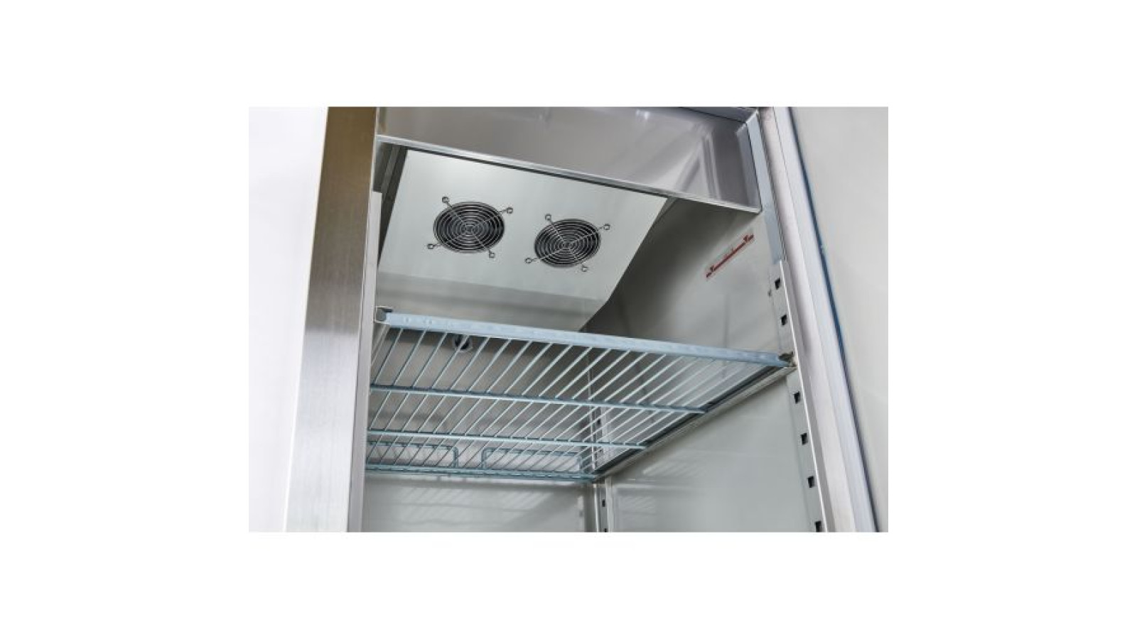 Sterling Pro Cobus SPF160NV Single Door Gastronorm Freezer, 600 Litres