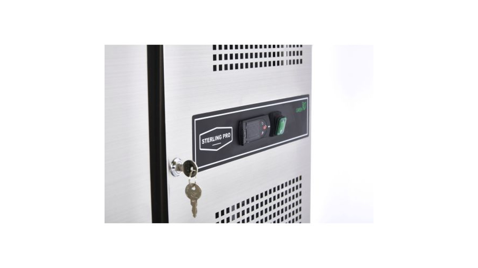 Sterling Pro Cobus SPCF300N 3 Door Freezer Counter, 417 Litres